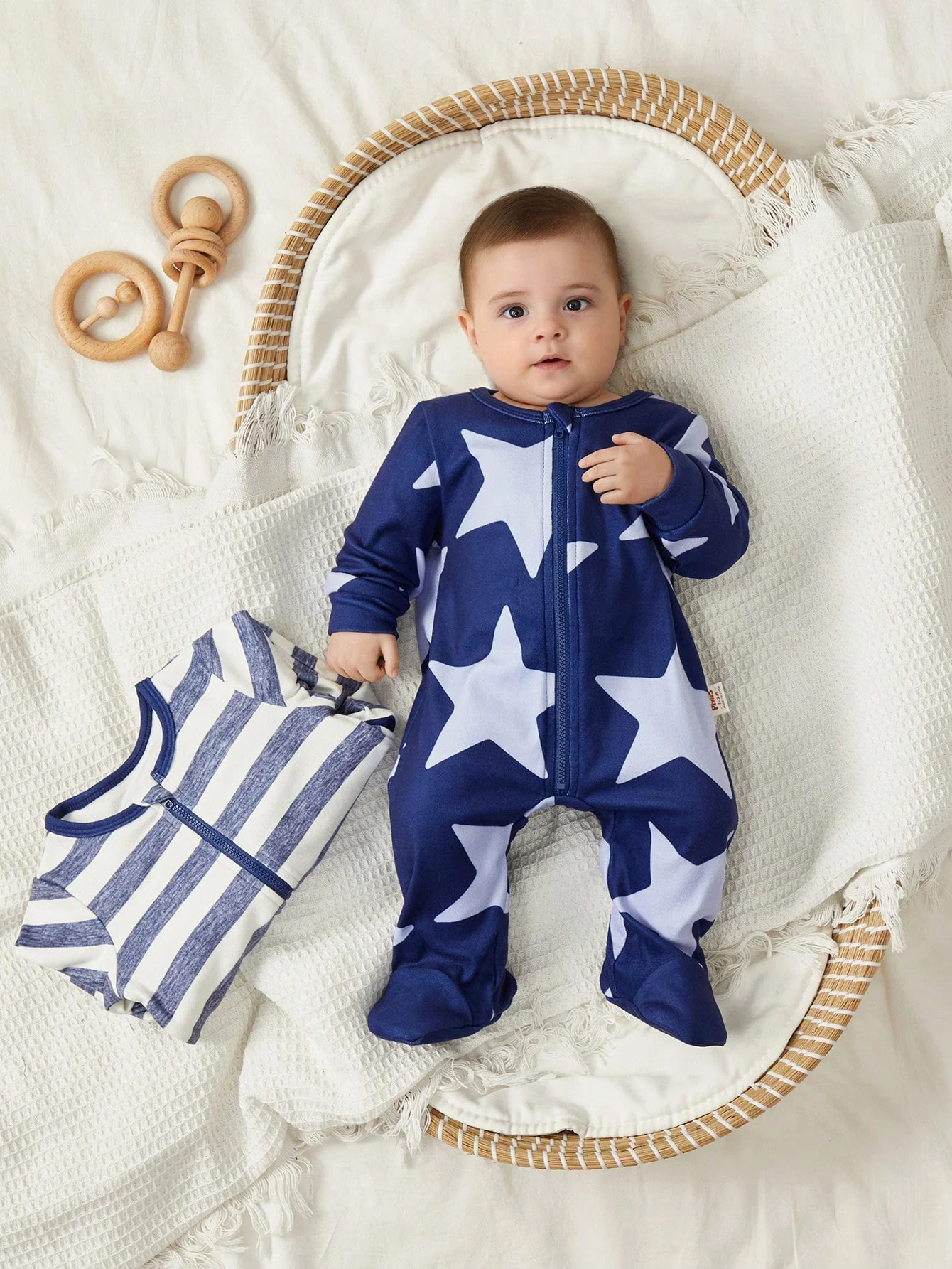 Cozy Pixies 2pcs Newborn Baby Boy Star & Stripe Knit Soft Round Neck Long Sleeve Footed Romper Pants Set - Image 3
